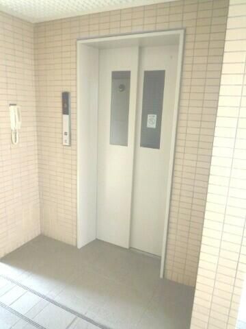 ロビー