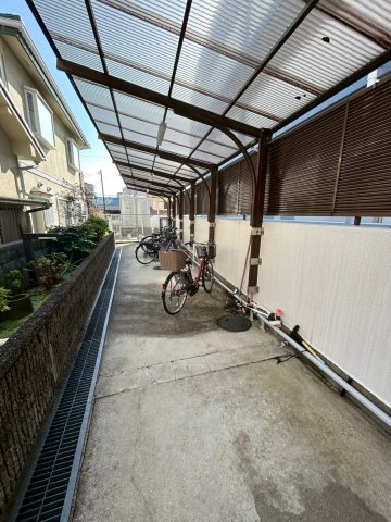 駐車場　駐車場完備です