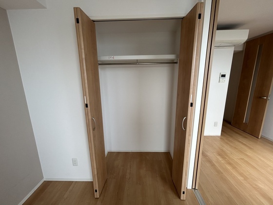 収納　※別部屋の写真です