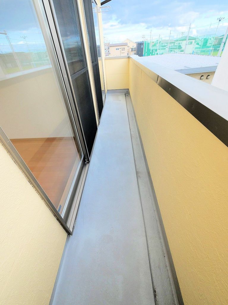 バルコニー　バルコニー