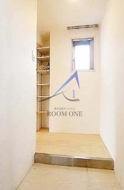 玄関　玄関です。