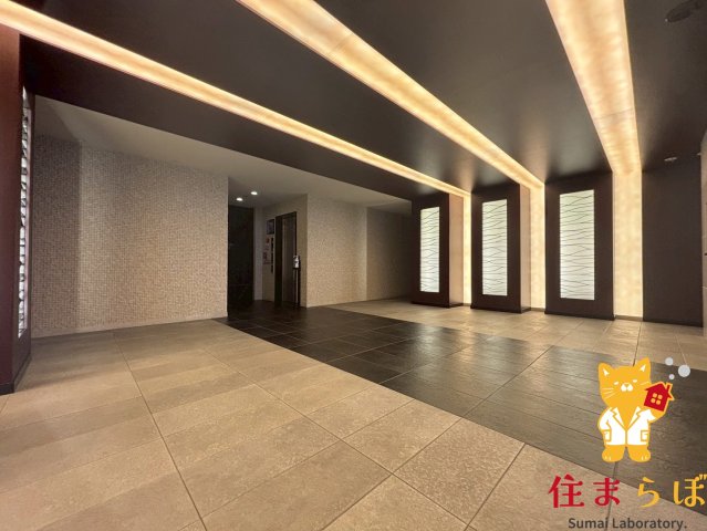 ロビー　「暮らしの設計図は、ここから始まります。」