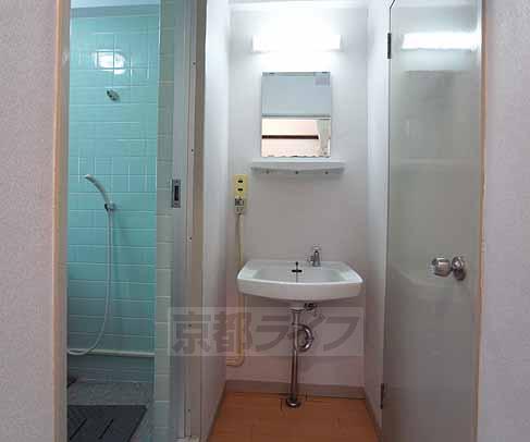 洗面設備　洗面所です。