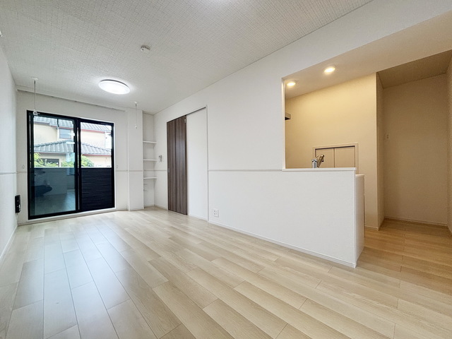 居室・リビング　同施工会社参考写真