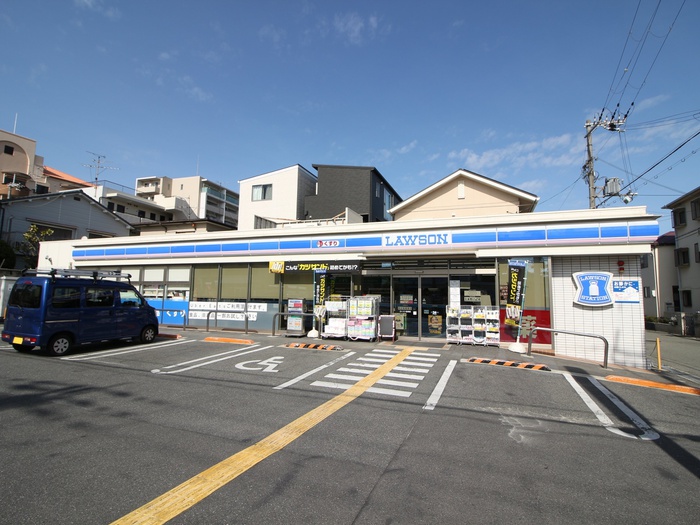 コンビニ　ローソン桜塚店（コンビニ）まで43m