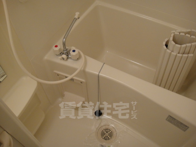 バス・シャワールーム　バスルーム