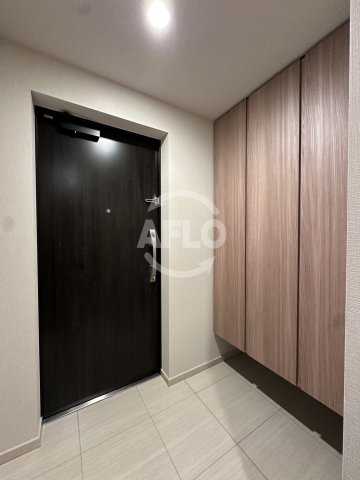 玄関　ブランズタワー大阪本町　玄関