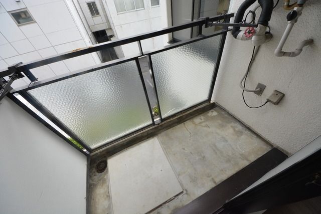 バルコニー　バルコニー