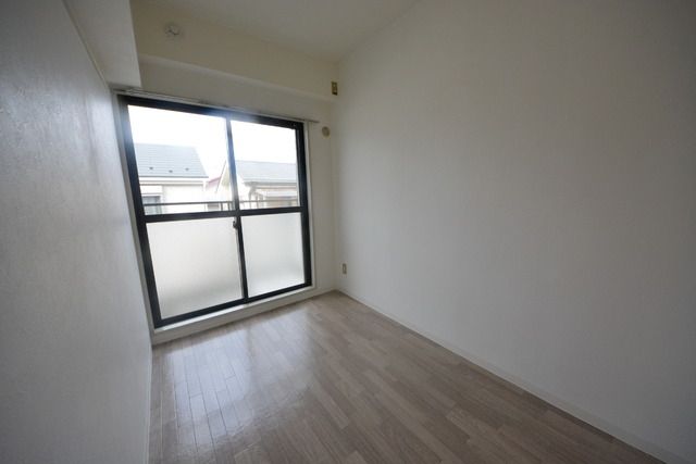 居室・リビング　洋室