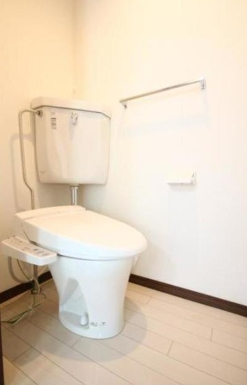 トイレ　トイレもきれいです