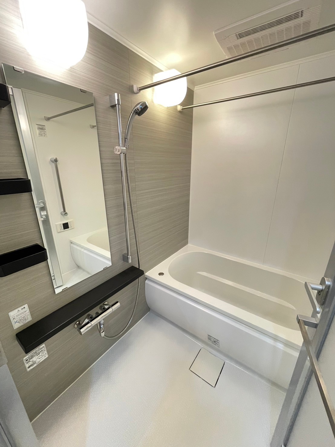 バス・シャワールーム