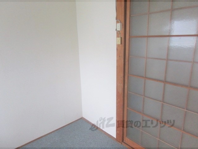 キッチン　給湯器