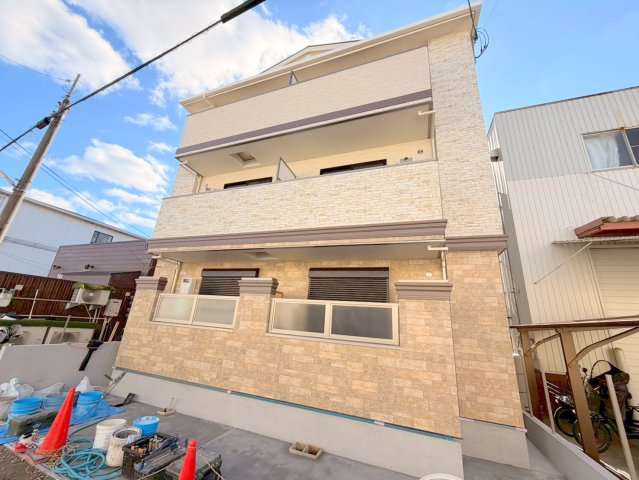 建物外観　綺麗な外観の素敵なお部屋があなたを待っています。