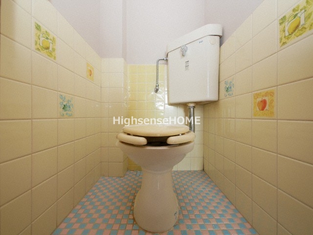 トイレ　シンプルで使いやすいトイレです