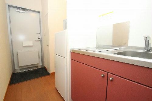 玄関　設備・仕様は号室により異なる為、現況を優先致します。