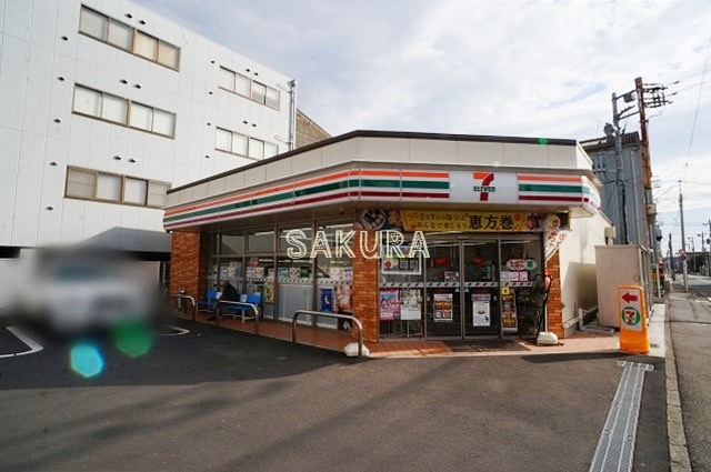 コンビニ　セブンイレブン（コンビニ）まで420m