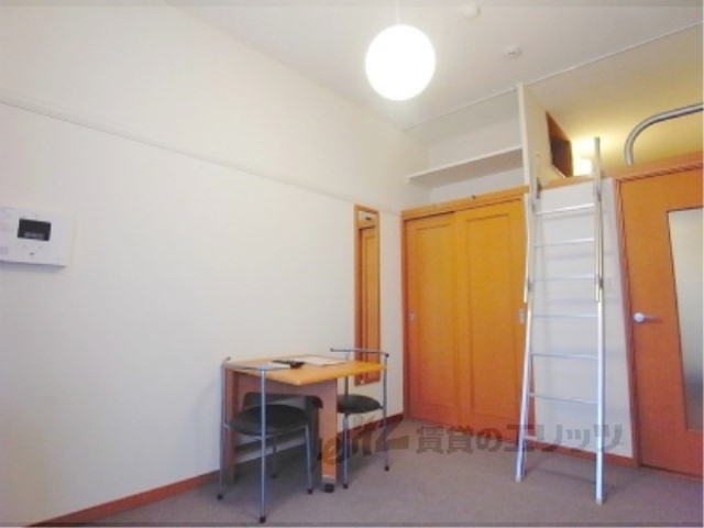 居室・リビング　洋室