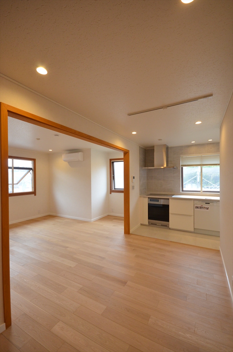 セキュリティ　便利で安心なモニター付きインターフォンが設置されています