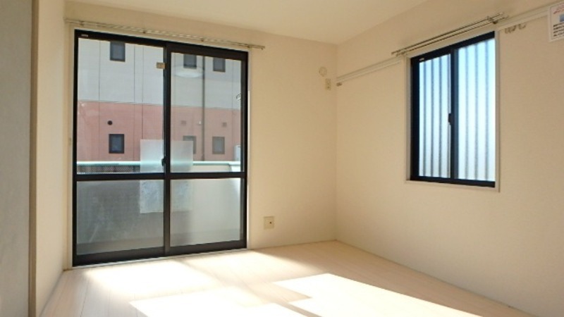 居室・リビング　図面と現状に相違がある場合には現状を優先