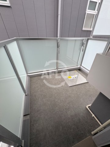 バルコニー　コンフォリア・リヴ大阪本町　バルコニー