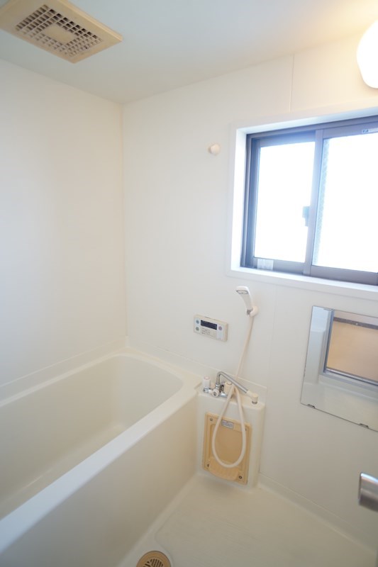 バス・シャワールーム　303