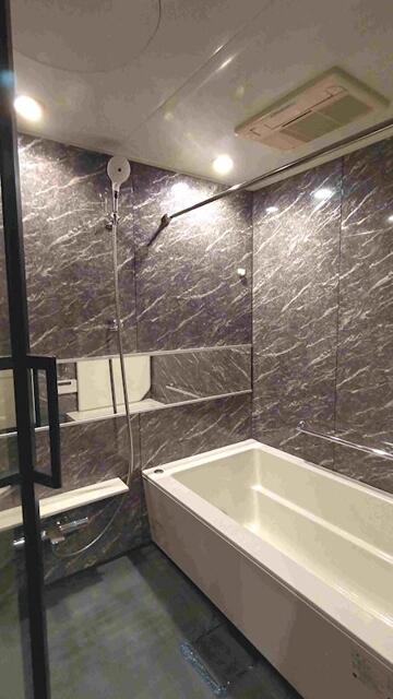 バス・シャワールーム　別部屋参考画像