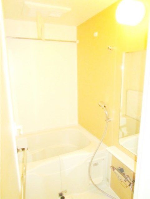 バス・シャワールーム　ベラスウィータのバス