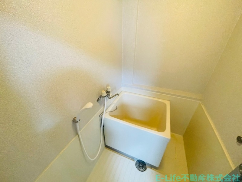 バス・シャワールーム　同型別部屋写真