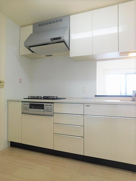 キッチン　※現況を優先します。