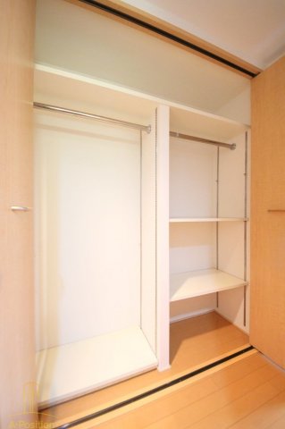 収納　サムティ中之島公園南