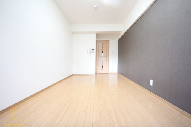 居室・リビング　サムティ中之島公園南