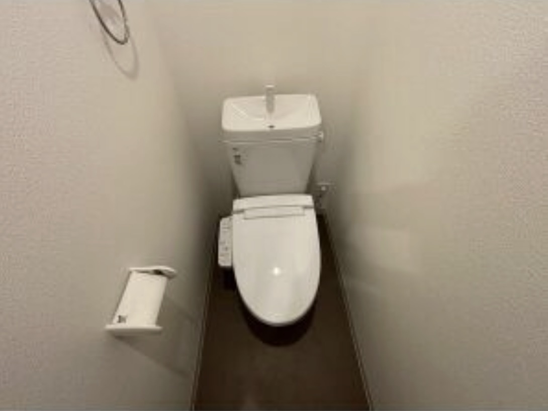 トイレ　※同一仕様写真