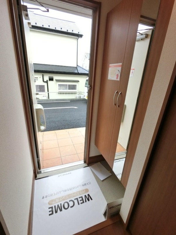 玄関　図面と現状に相違がある場合には現状を優先