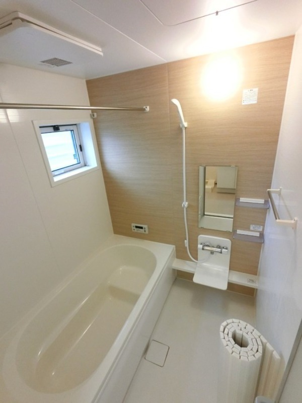 バス・シャワールーム　図面と現状に相違がある場合には現状を優先