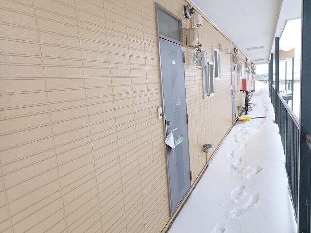 エントランス　玄関前です