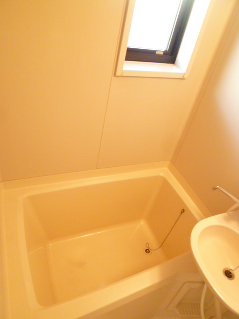 バス・シャワールーム　写真は105です