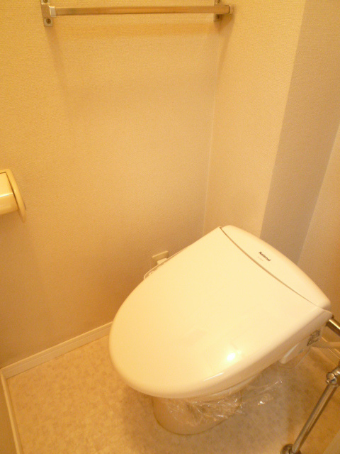 トイレ　写真は105です