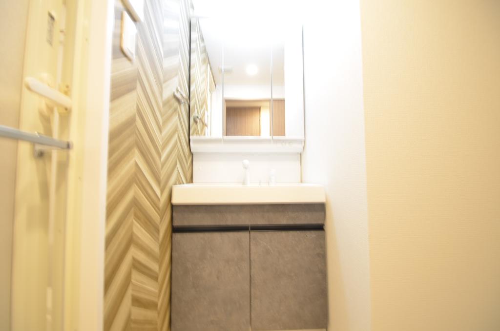 洗面設備　洗髪洗面化粧台