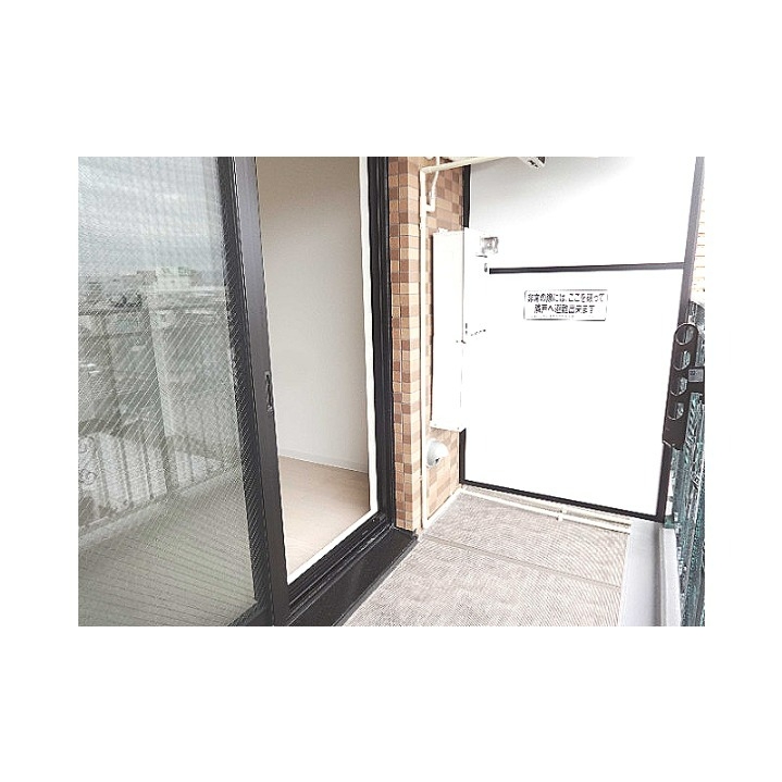 バルコニー　風がよく通ります☆