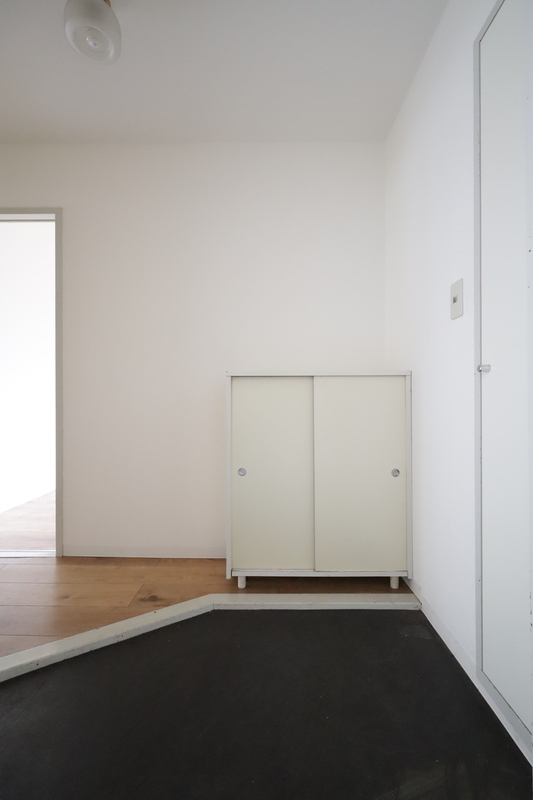 玄関　※別号室参考写真