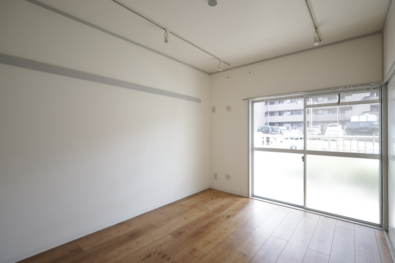 居室・リビング　※別号室参考写真