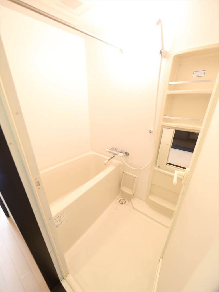 バス・シャワールーム　浴室暖房乾燥機付バスルーム