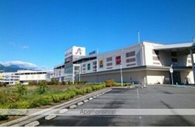 ショッピングセンター　ラザウォーク甲斐双葉（ショッピングセンター）まで3236m