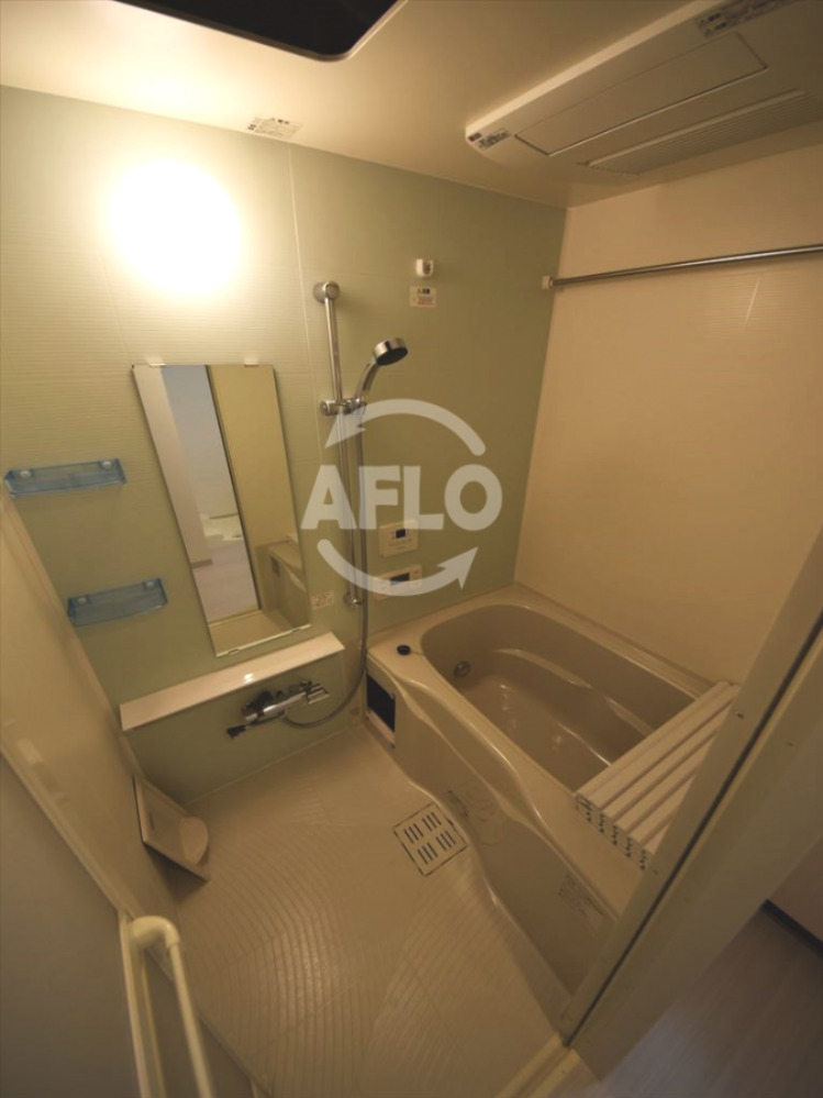 バス・シャワールーム　プレサンス京町堀ノース　浴室換気乾燥暖房機付バスルーム