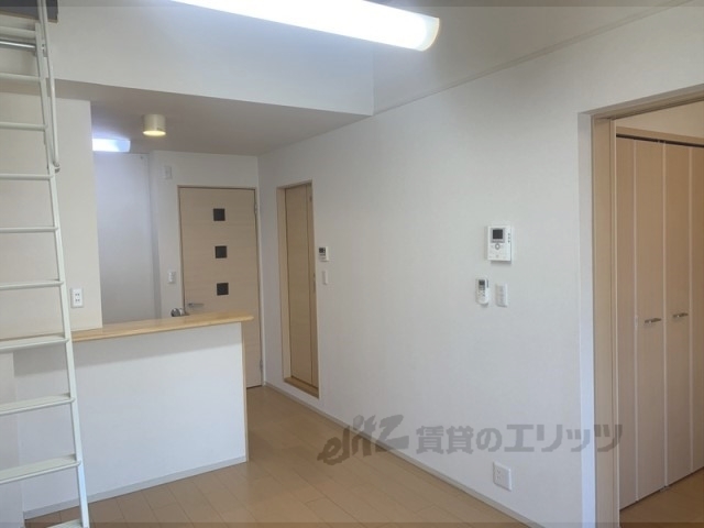 居室・リビング　洋室