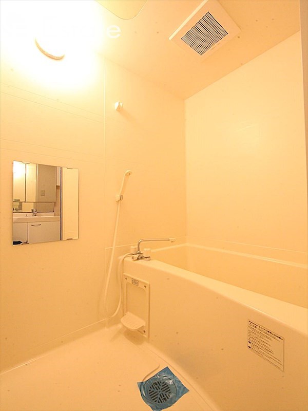 バス・シャワールーム　バスルーム