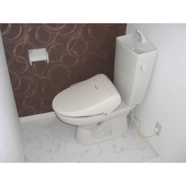 トイレ　同シリーズ物件の参考写真となります。