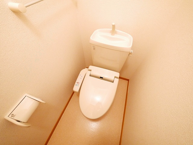 トイレ　ゆったりとした空間のトイレです