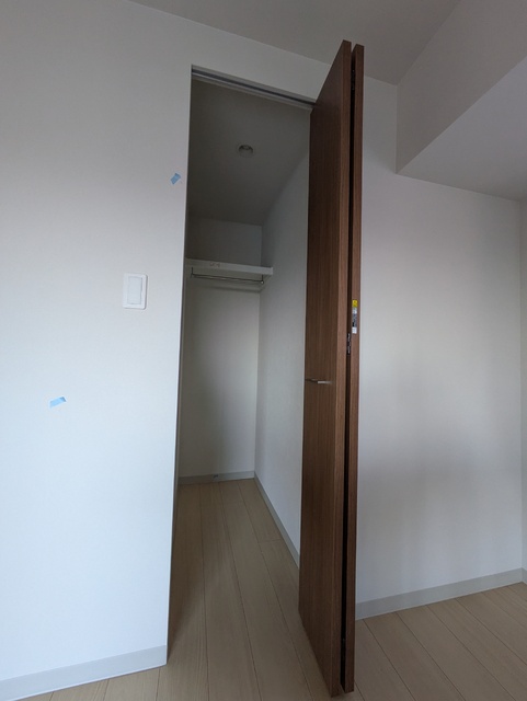 収納　４０６号の建築中の写真となります。