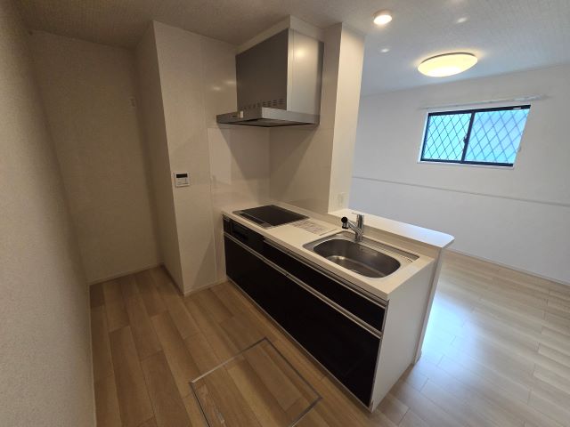 キッチン　建築中のため同タイプ物件写真を掲載しております